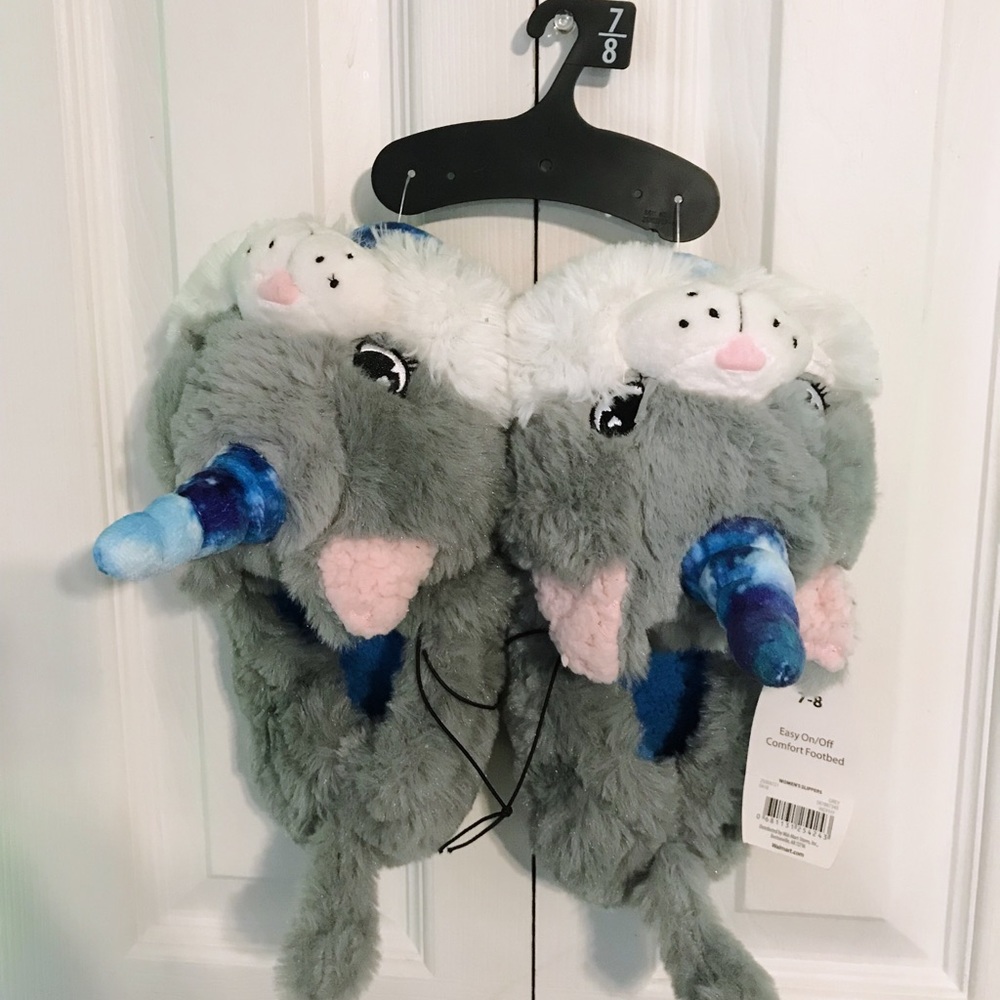 NWT Unicorn Slippers